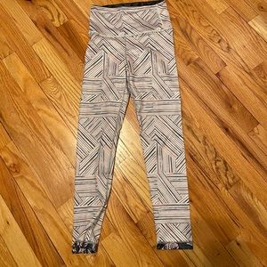 Reversible leggings
